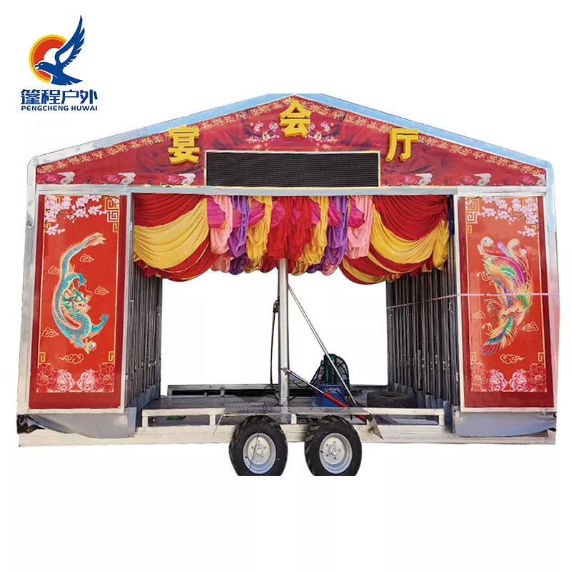 Кешке арналған шатырлар: олар ашық аспан астындағы мерекелерді қалай жеңілдетеді?