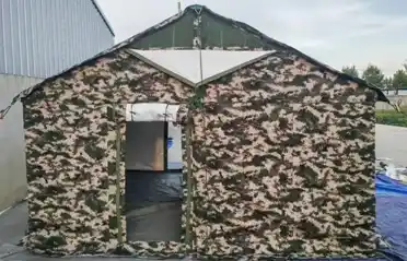 Дала командасы бірге лагерьде болғанда, тар бөлмелерді қалай өңдейсіз? Tangshan Pengcheng Outdoor Model 84A мақтадан жасалған жасақ шатыры тұру тиімділігін арттырады.